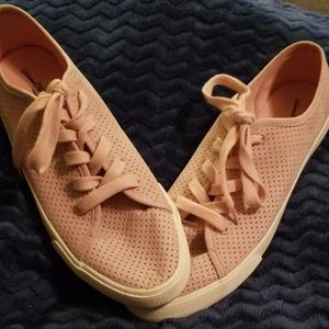Women's Pink Sneakers